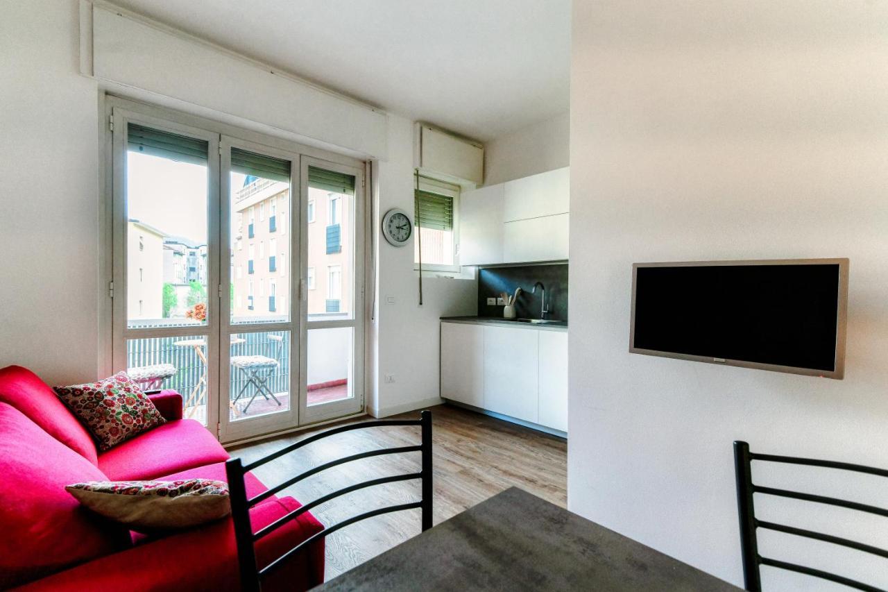 Joivy Superb Flat With Balcony Apartment Como Ngoại thất bức ảnh