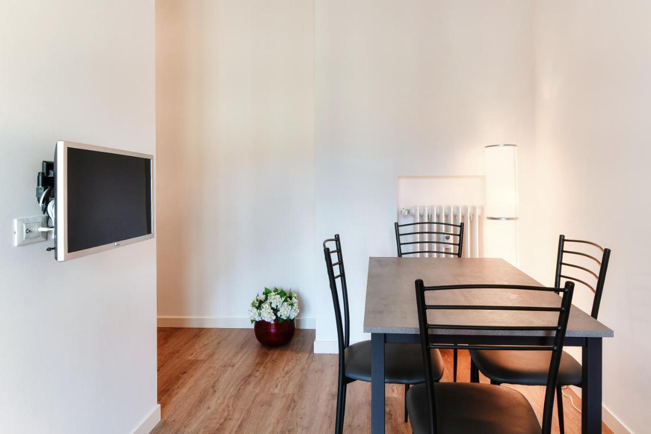 Joivy Superb Flat With Balcony Apartment Como Ngoại thất bức ảnh