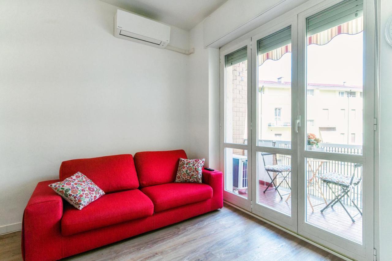 Joivy Superb Flat With Balcony Apartment Como Ngoại thất bức ảnh
